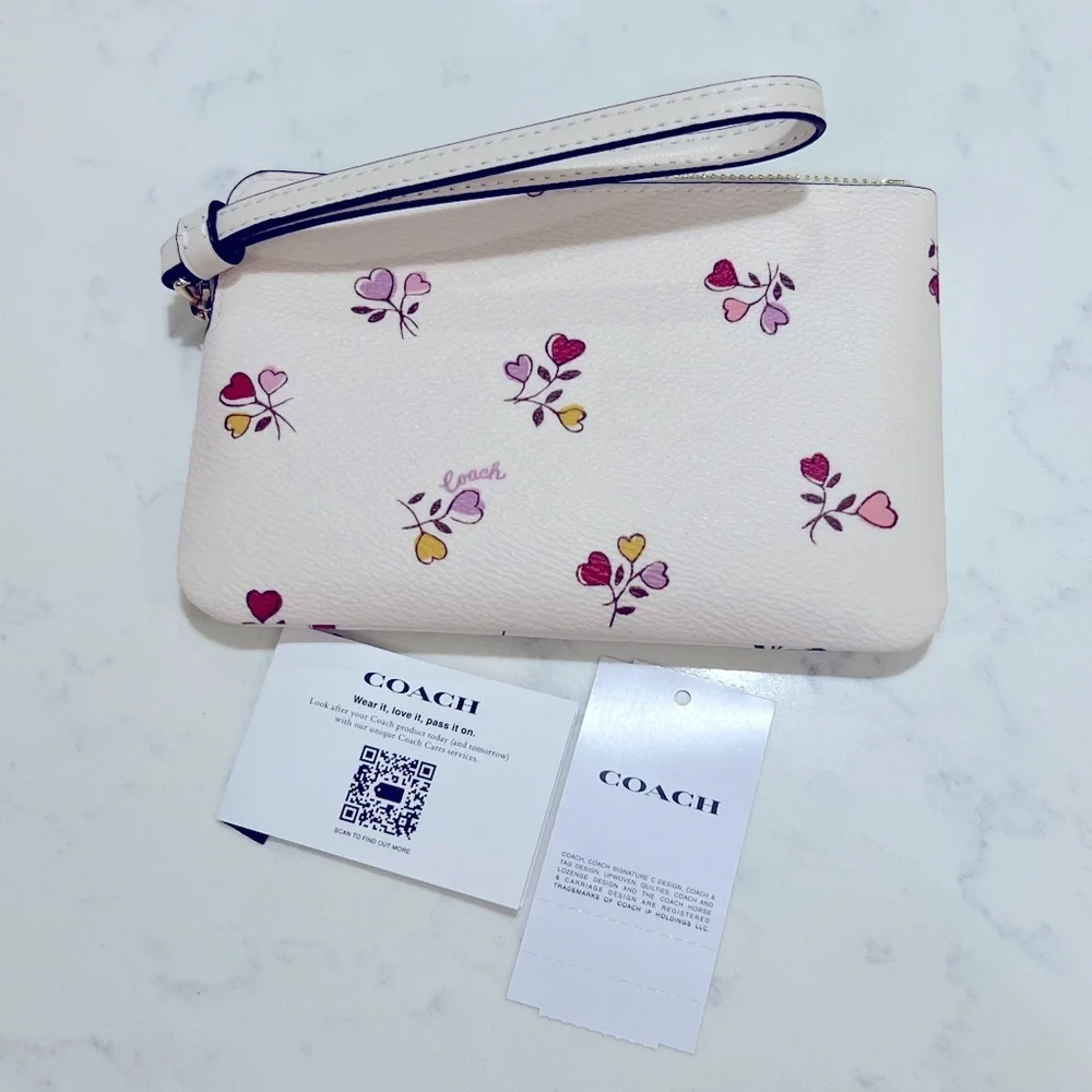 Coach Black and Tan Wallet with Zip Closure - Picture 4 of 8